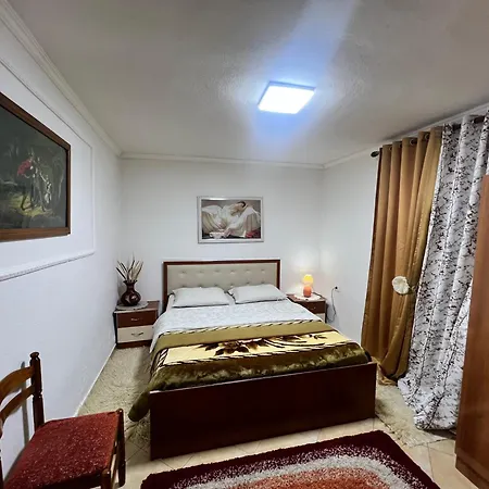 Villa Korchari Dardhe Dardhe (Korce)